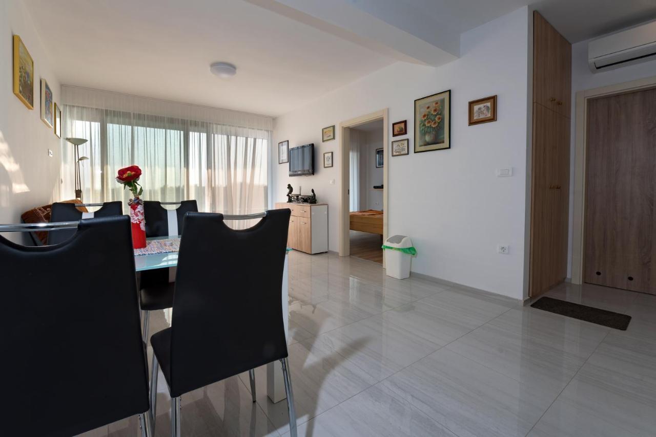 Apartment Belvedere Sea View เมดูลิน ภายนอก รูปภาพ