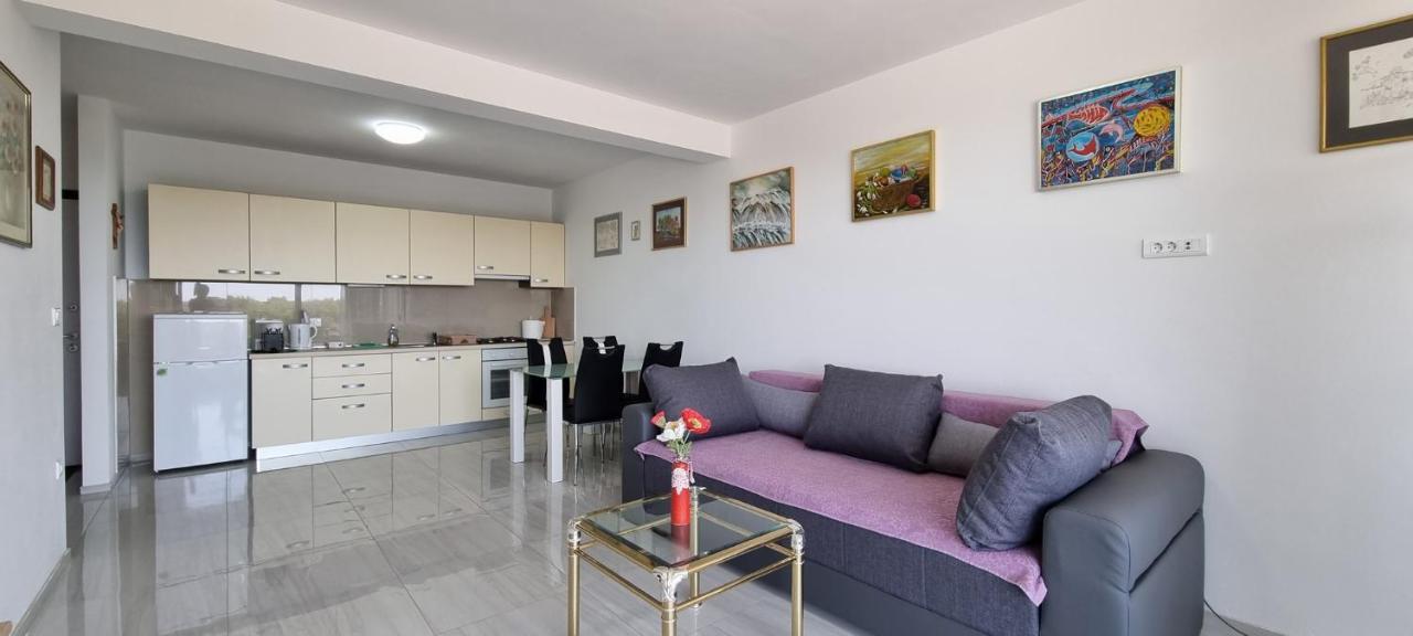 Apartment Belvedere Sea View เมดูลิน ภายนอก รูปภาพ