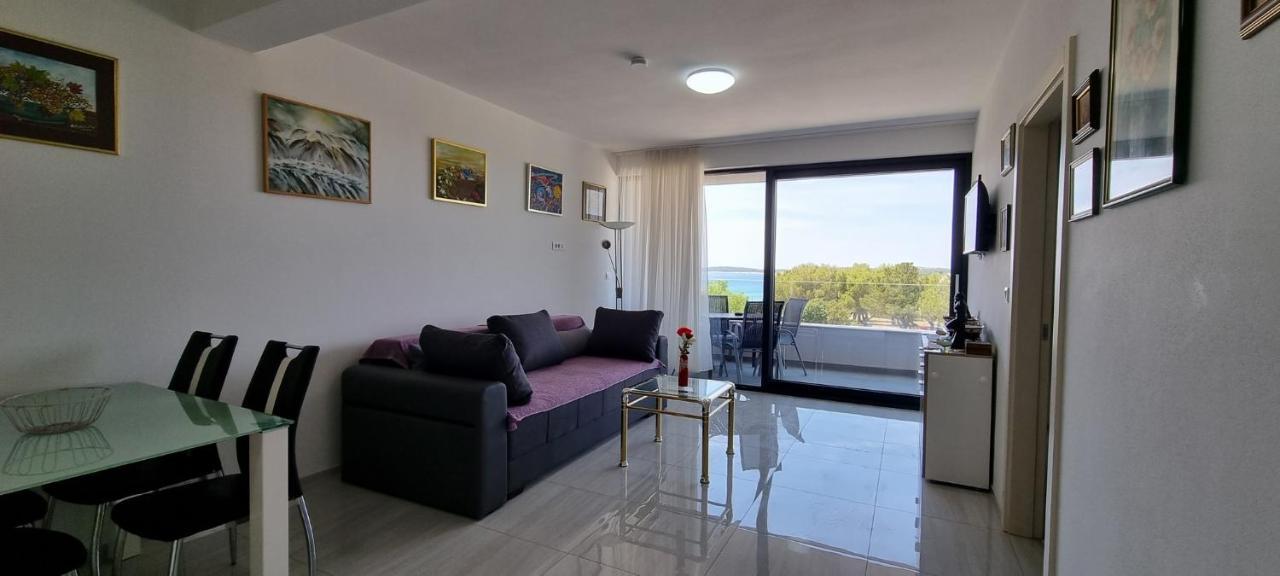 Apartment Belvedere Sea View เมดูลิน ภายนอก รูปภาพ